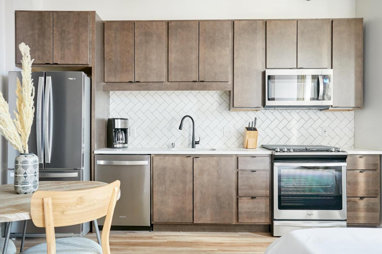 Sonder at REVEL Lejlighedshotel Minneapolis Eksteriør billede